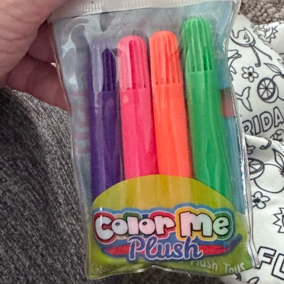 Florida Alligator color stuffed animal with Markers NWT - Picture 3 of 5